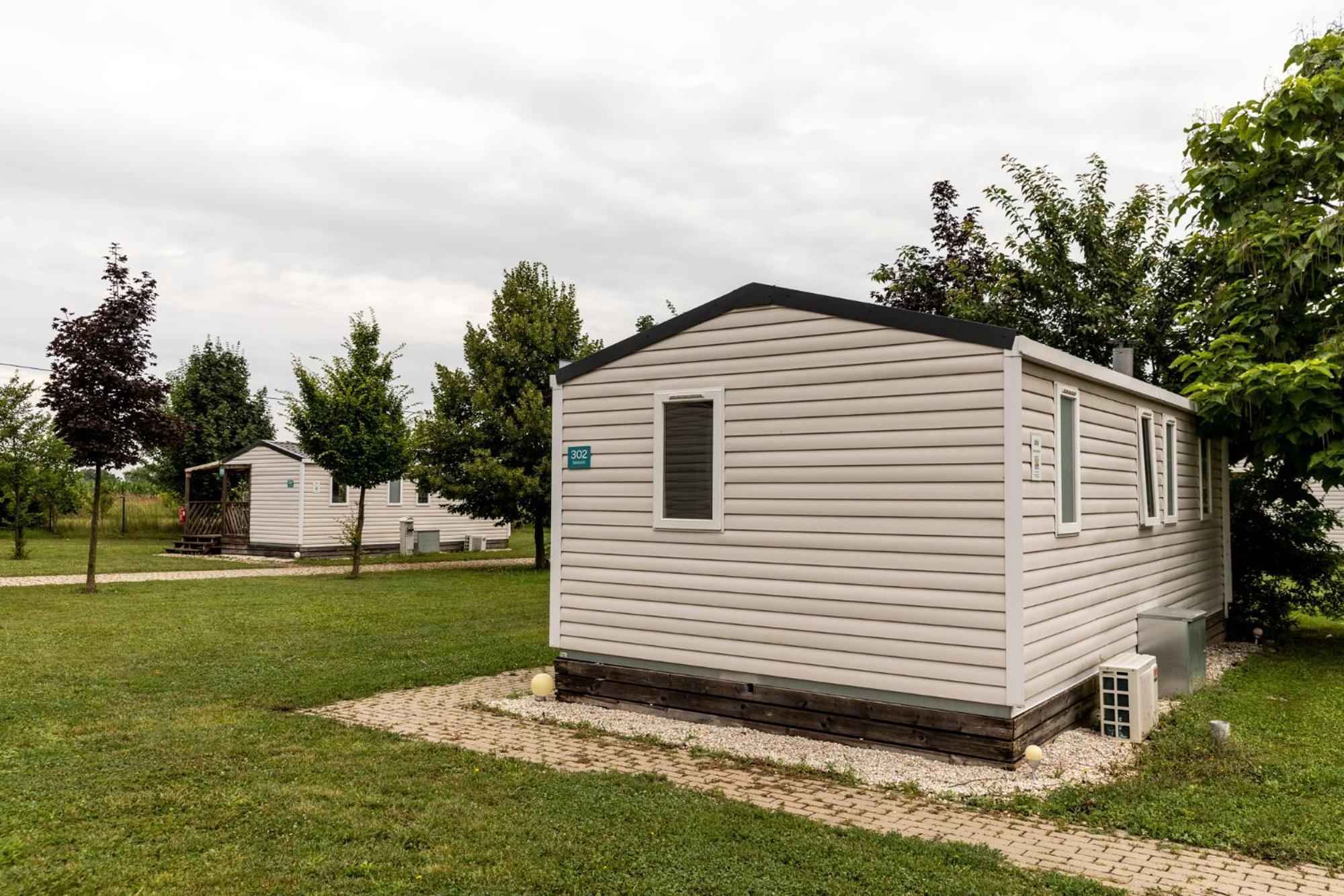 Vulkan Wellness Hotel & Camping Celldomolk Exterior photo