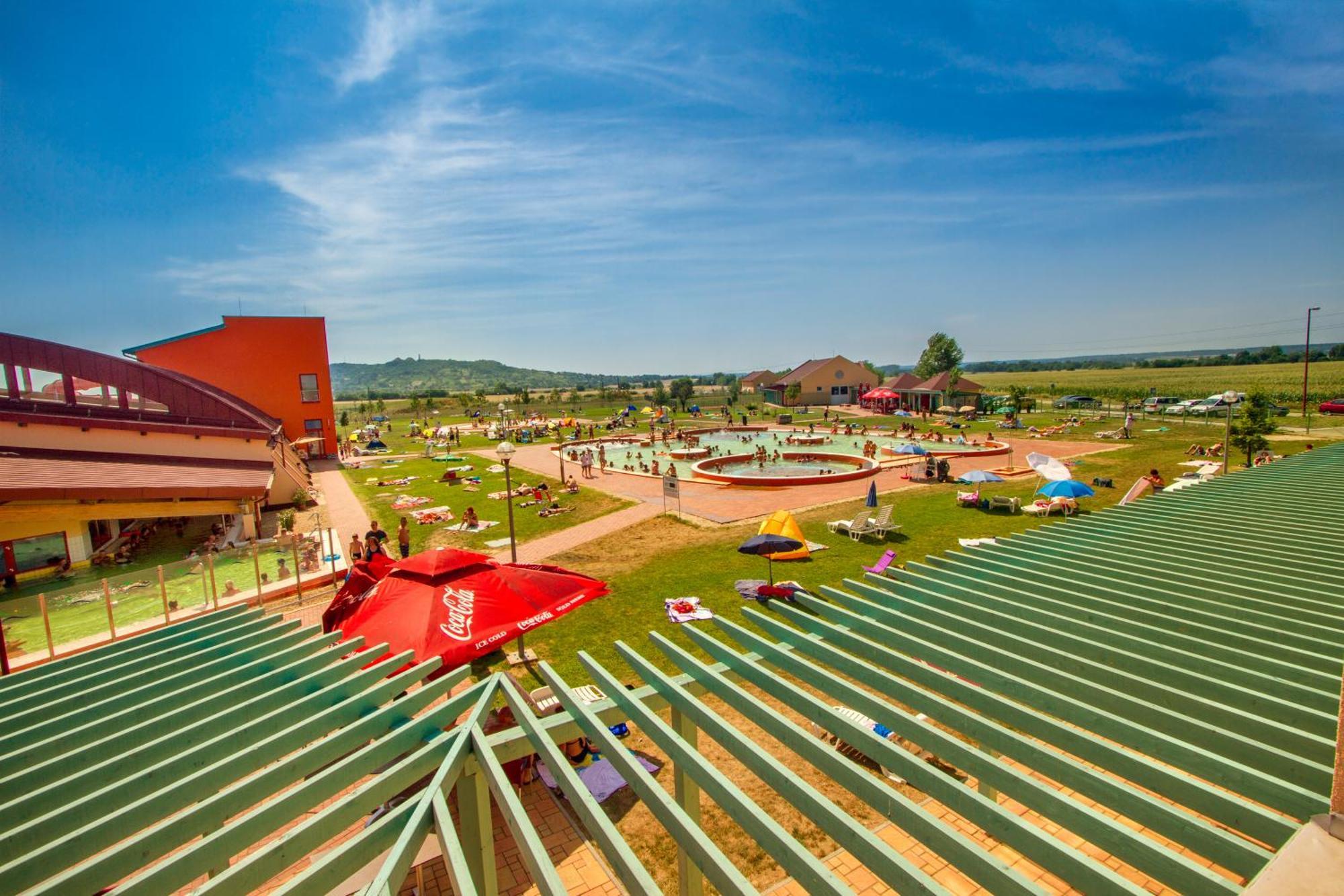 Vulkan Wellness Hotel & Camping Celldomolk Exterior photo