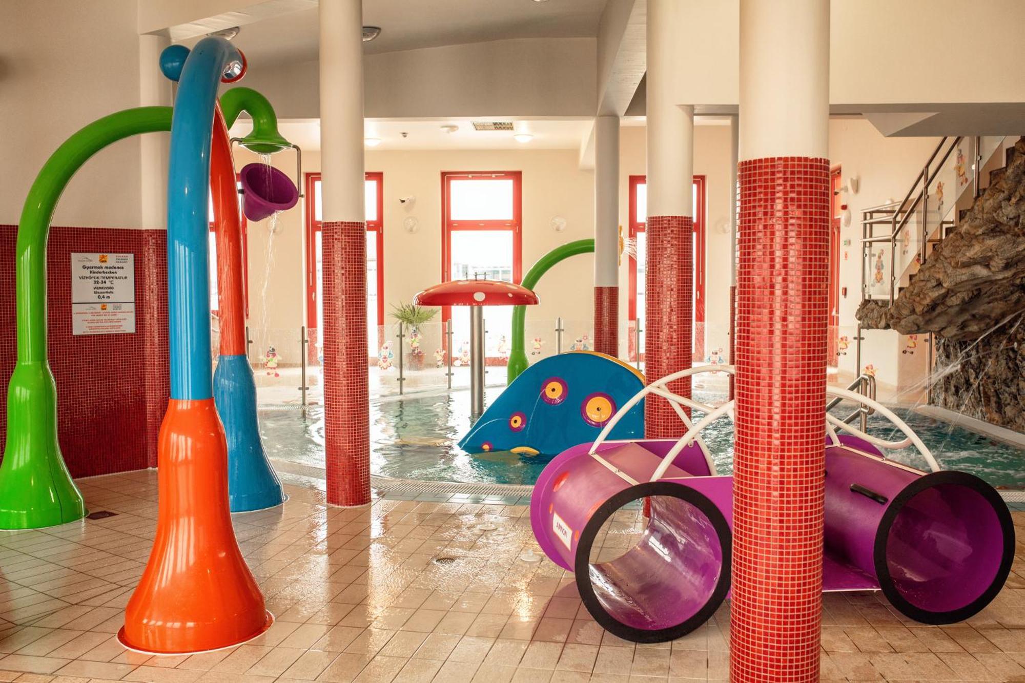 Vulkan Wellness Hotel & Camping Celldomolk Exterior photo